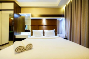New Elegant Studio Signature Park Grande Apartment By Travelio